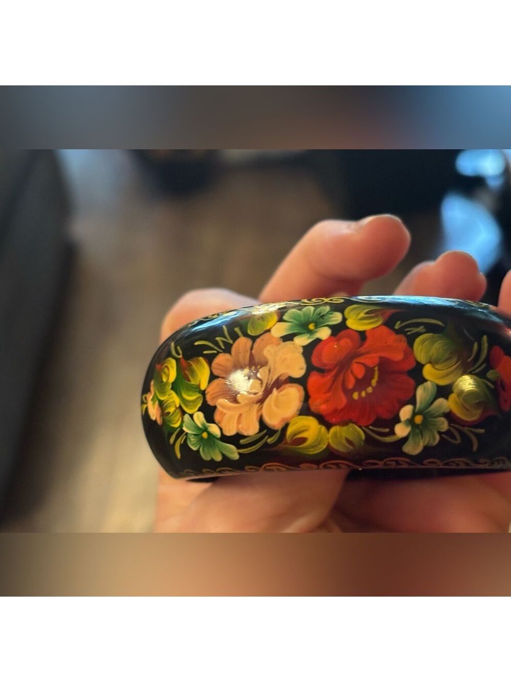 VINTAGE Russian Black Lacquer Floral Painted Bangle Bracelet Small - Picture 17 of 17